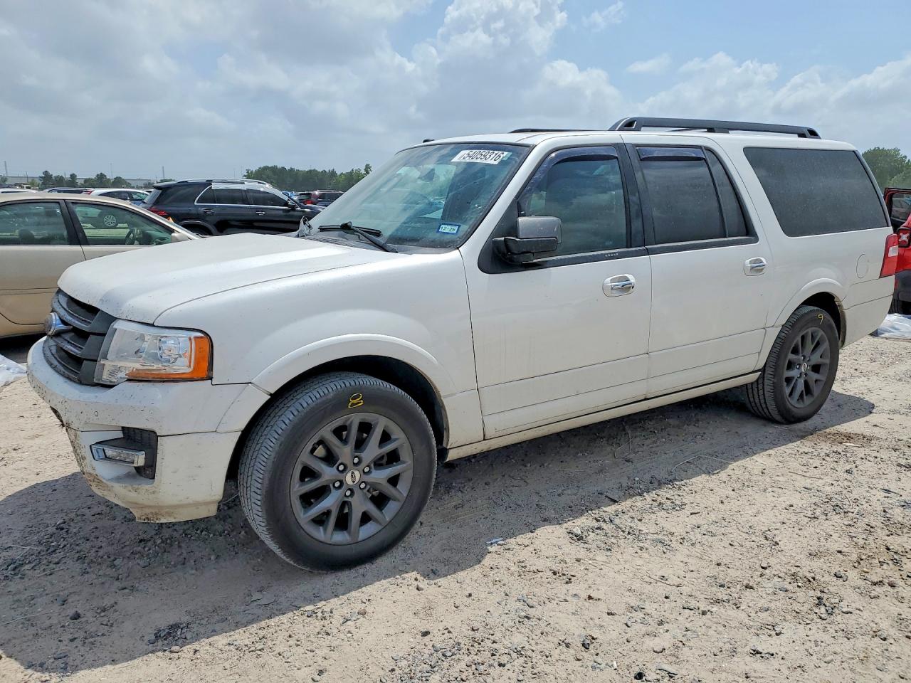 Salvage Ford Expedition Image