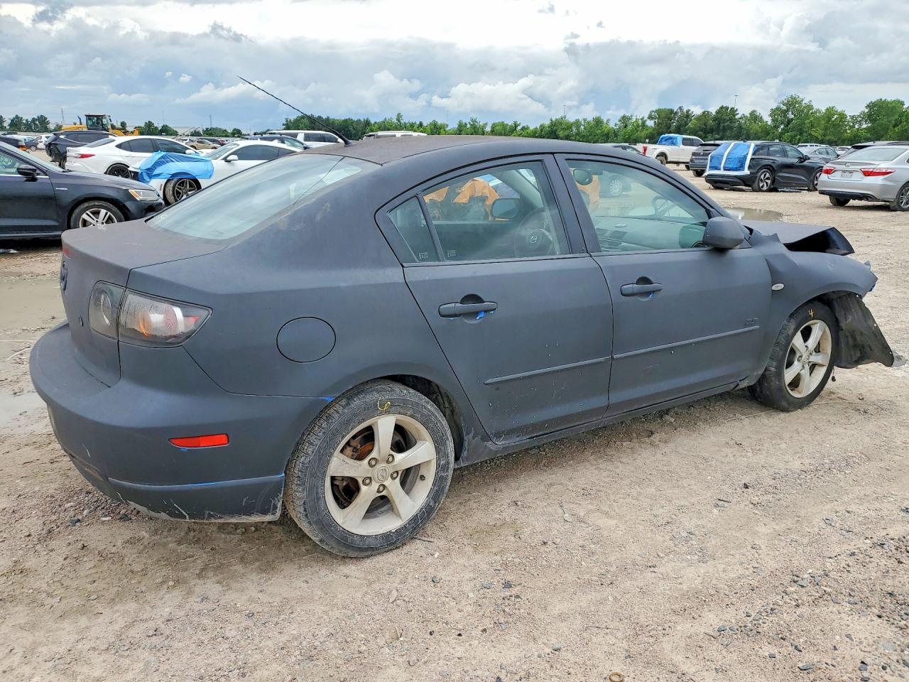 Mazda Mazda3 S