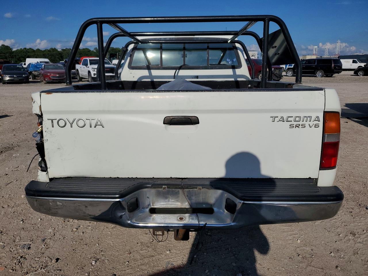 Toyota Tacoma Xtracab