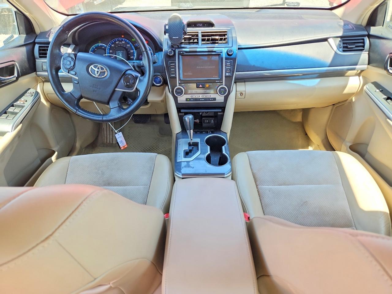 Toyota Camry Xle