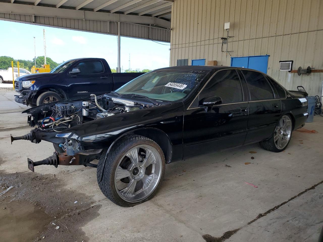 Salvage Chevrolet Caprice Image