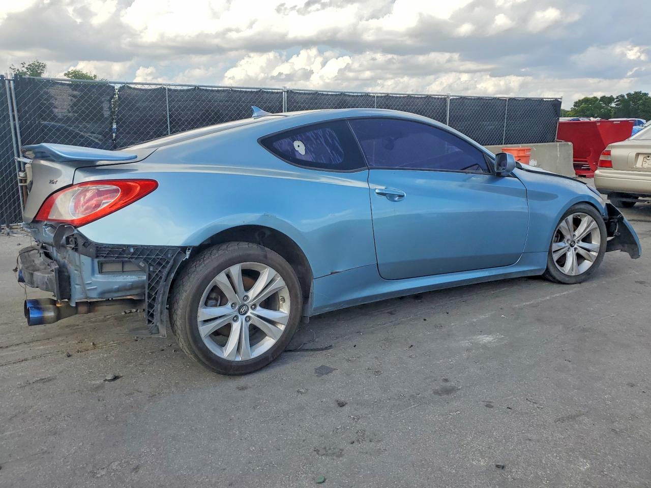 Hyundai Genesis 2.0t