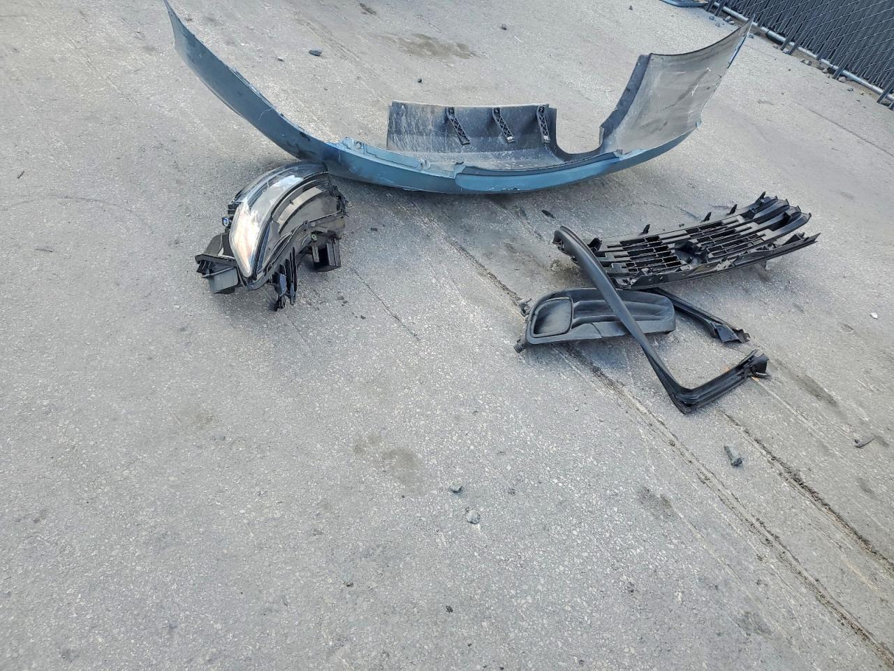 Hyundai Genesis 2.0t