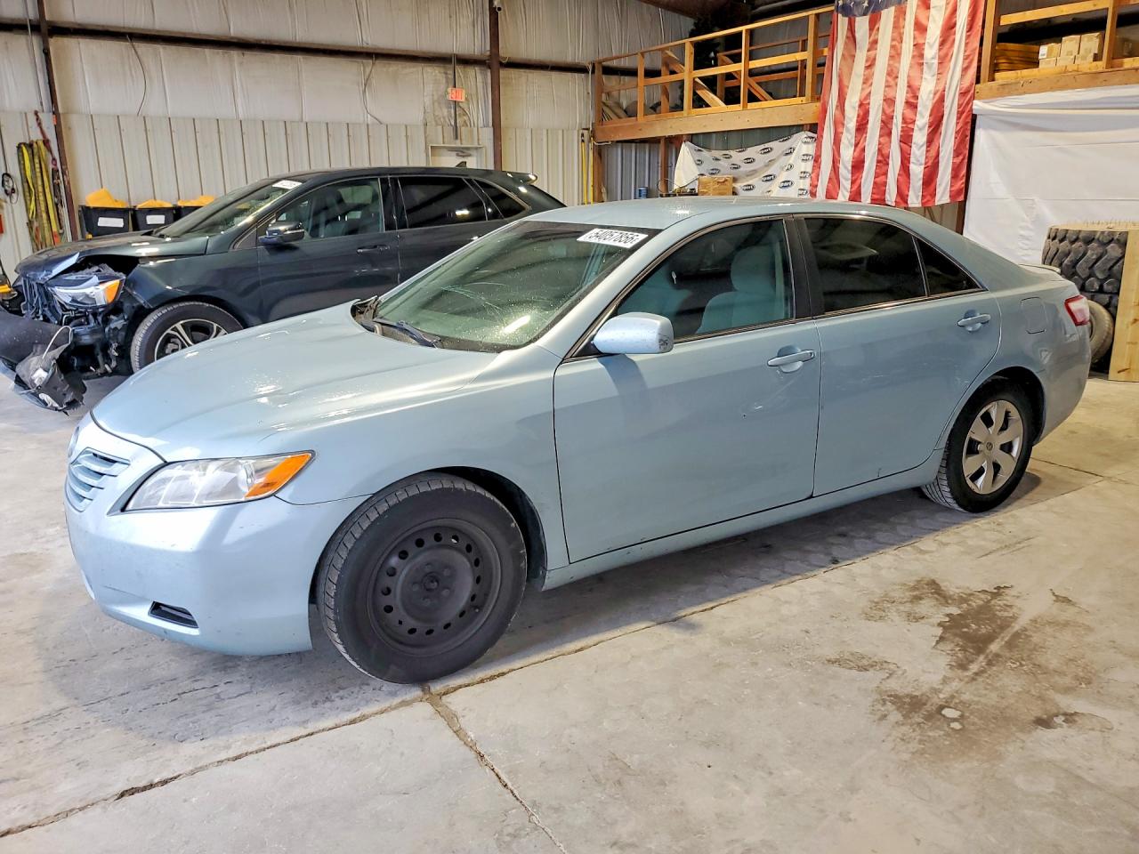 Salvage Toyota Camry Image