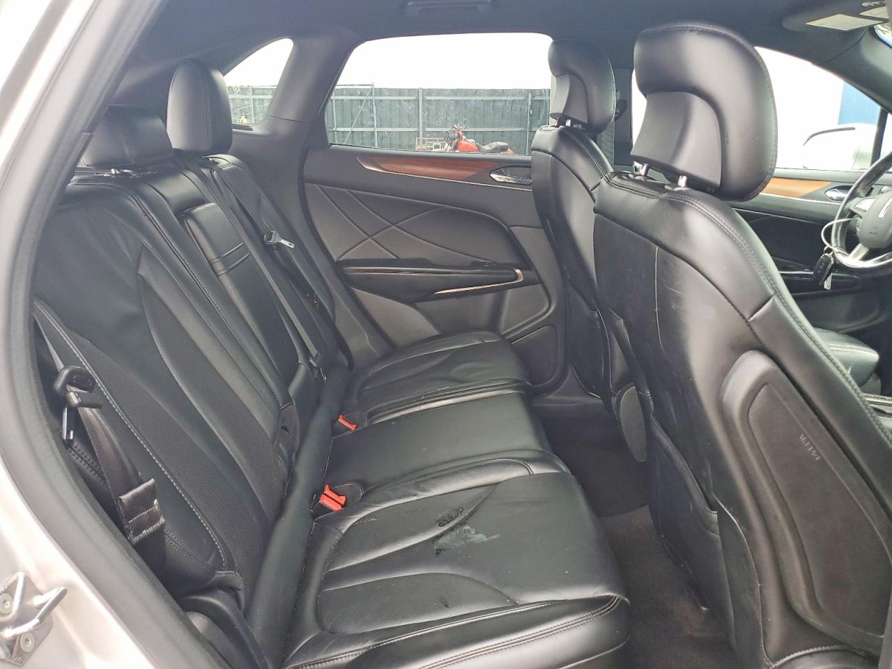 Lincoln MKC Select