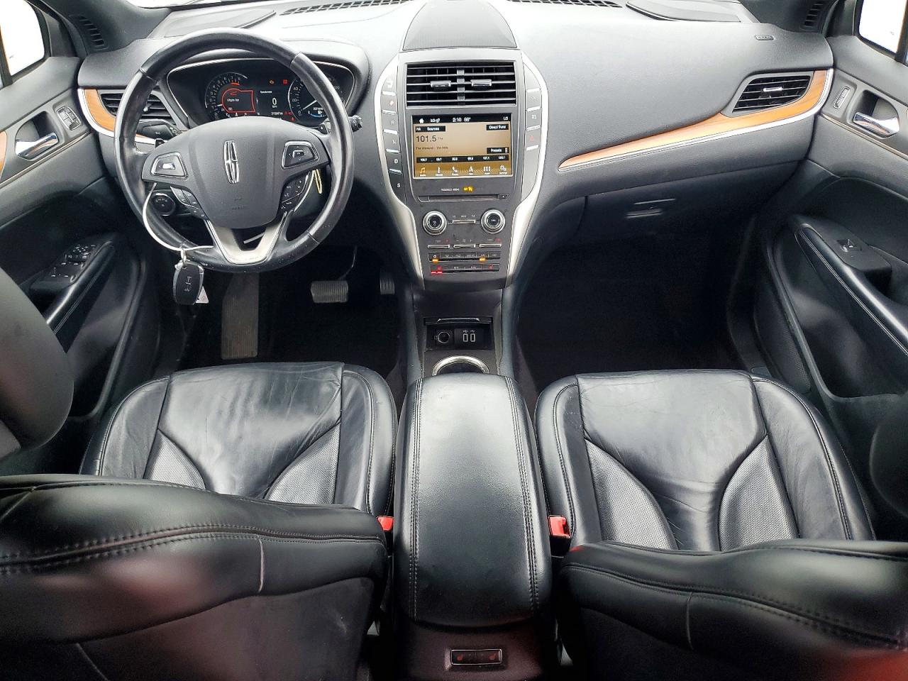 Lincoln MKC Select