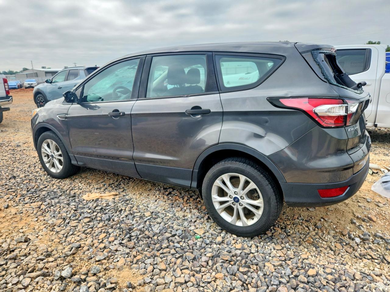 Ford Escape S