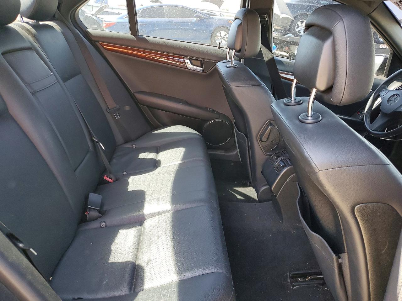Mercedes-Benz C-Class 300