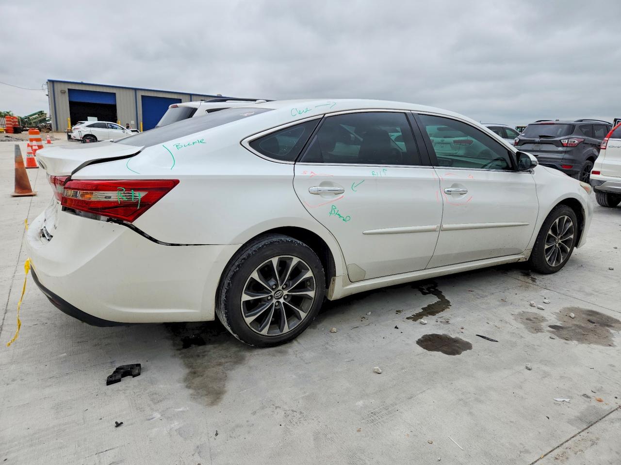 Toyota Avalon Xle