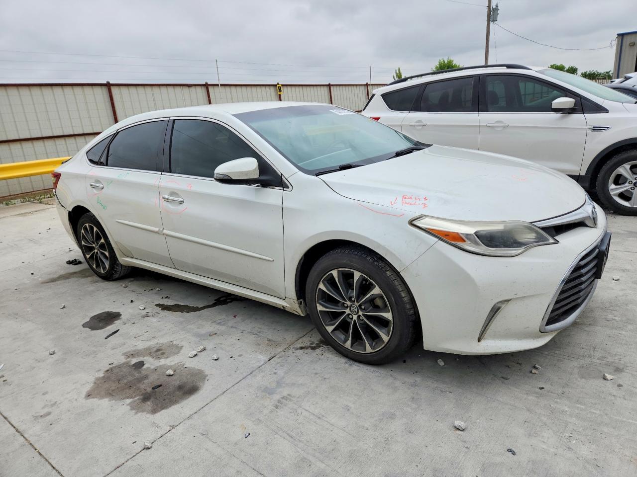 Toyota Avalon Xle