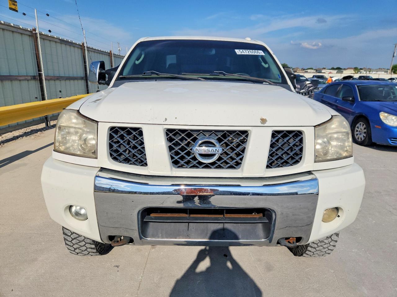 Nissan Titan Sv
