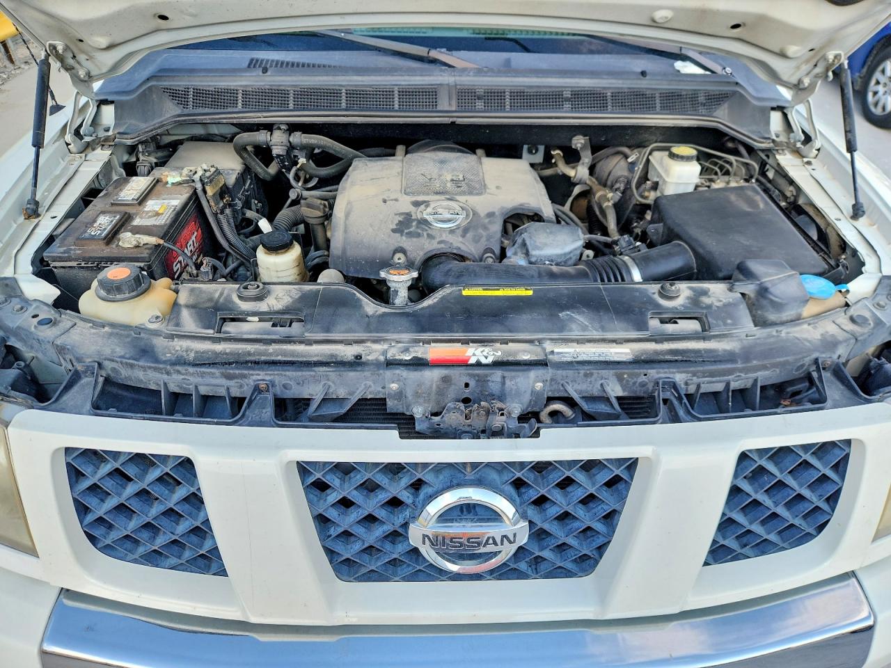 Nissan Titan Sv