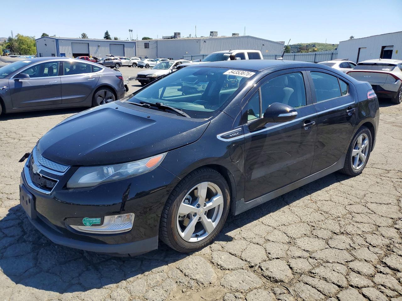Salvage Chevrolet Volt Image