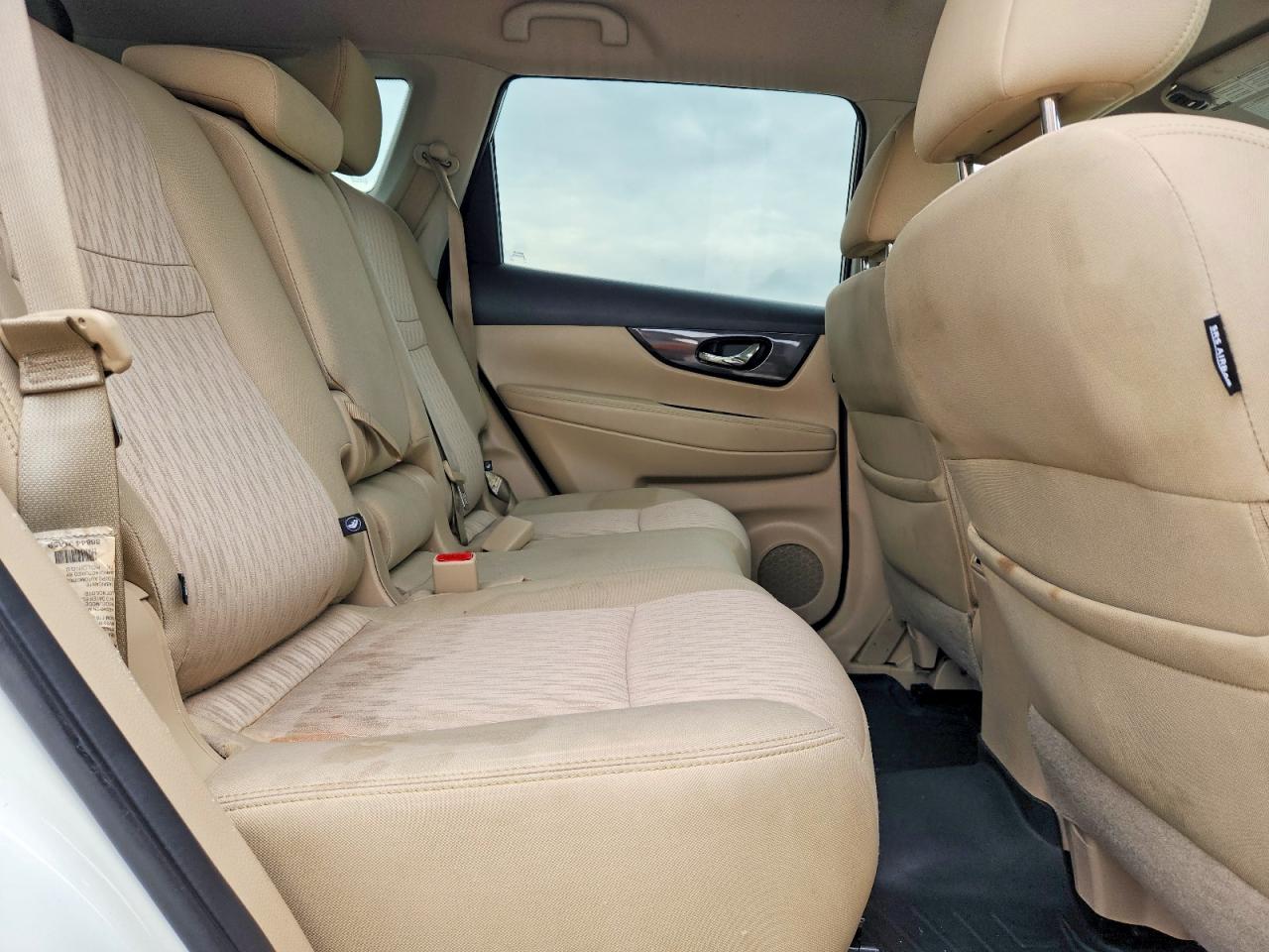 Nissan Rogue S