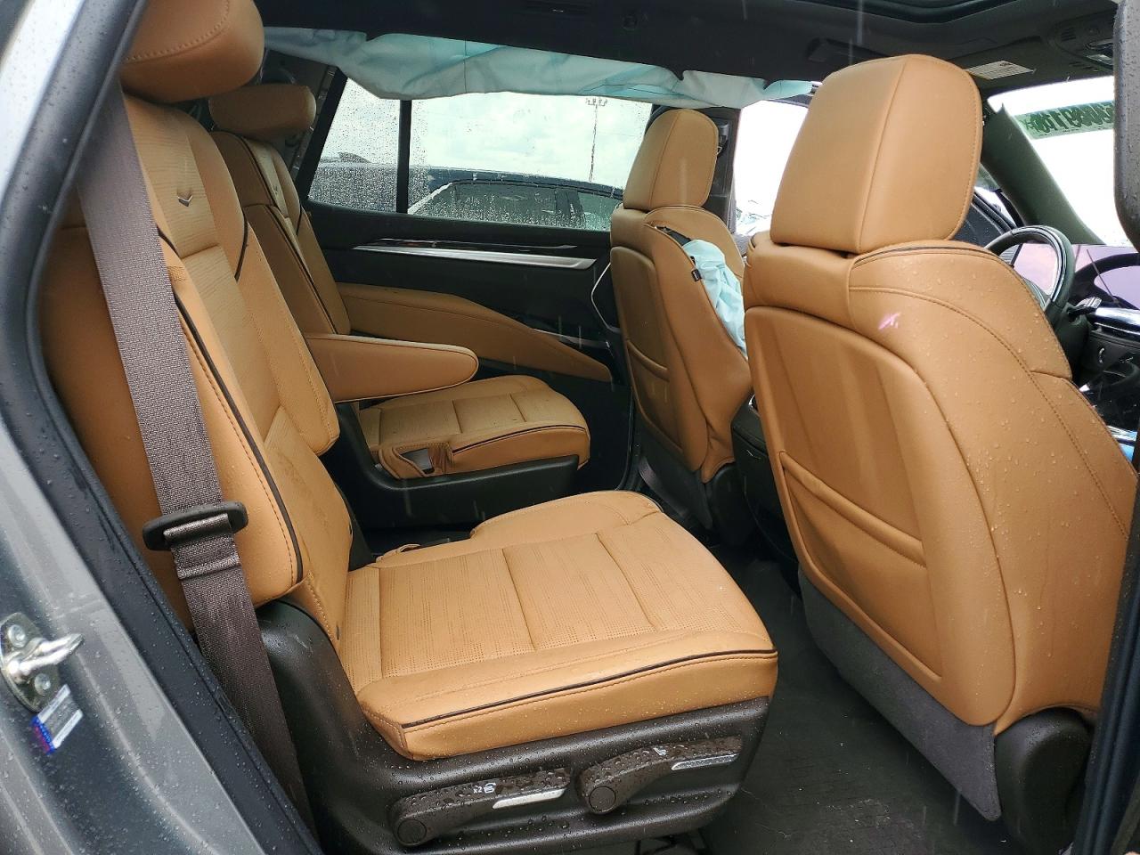 Cadillac Escalade Luxury