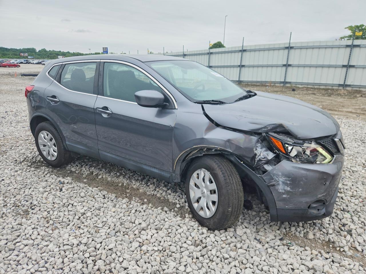 Nissan Rogue S