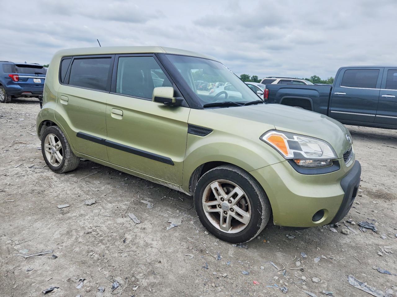 Kia Soul +