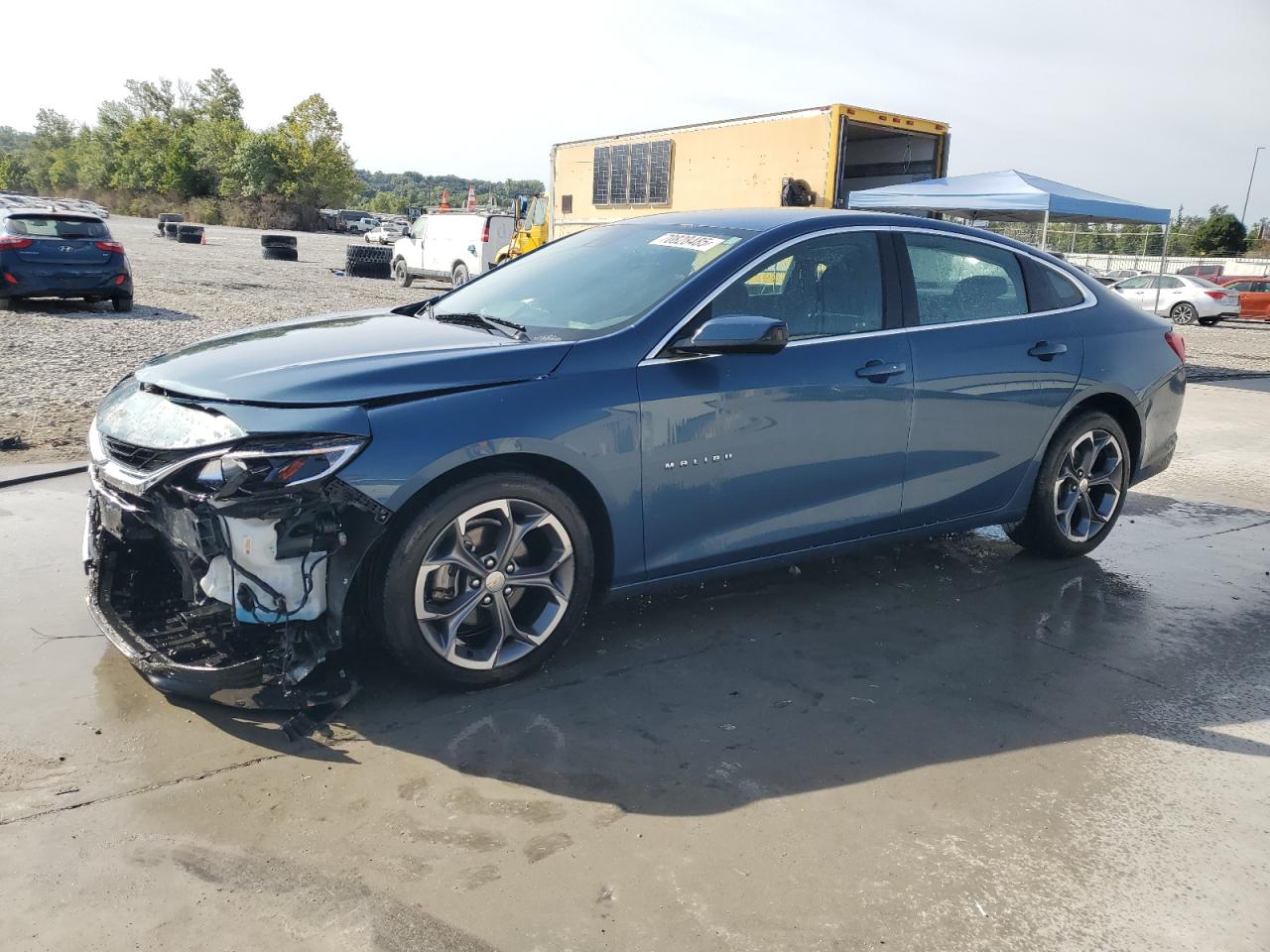 Salvage Chevrolet Malibu Image