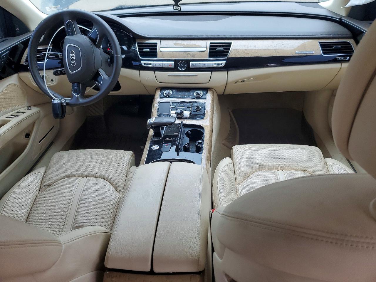 Audi A8 L Quattro