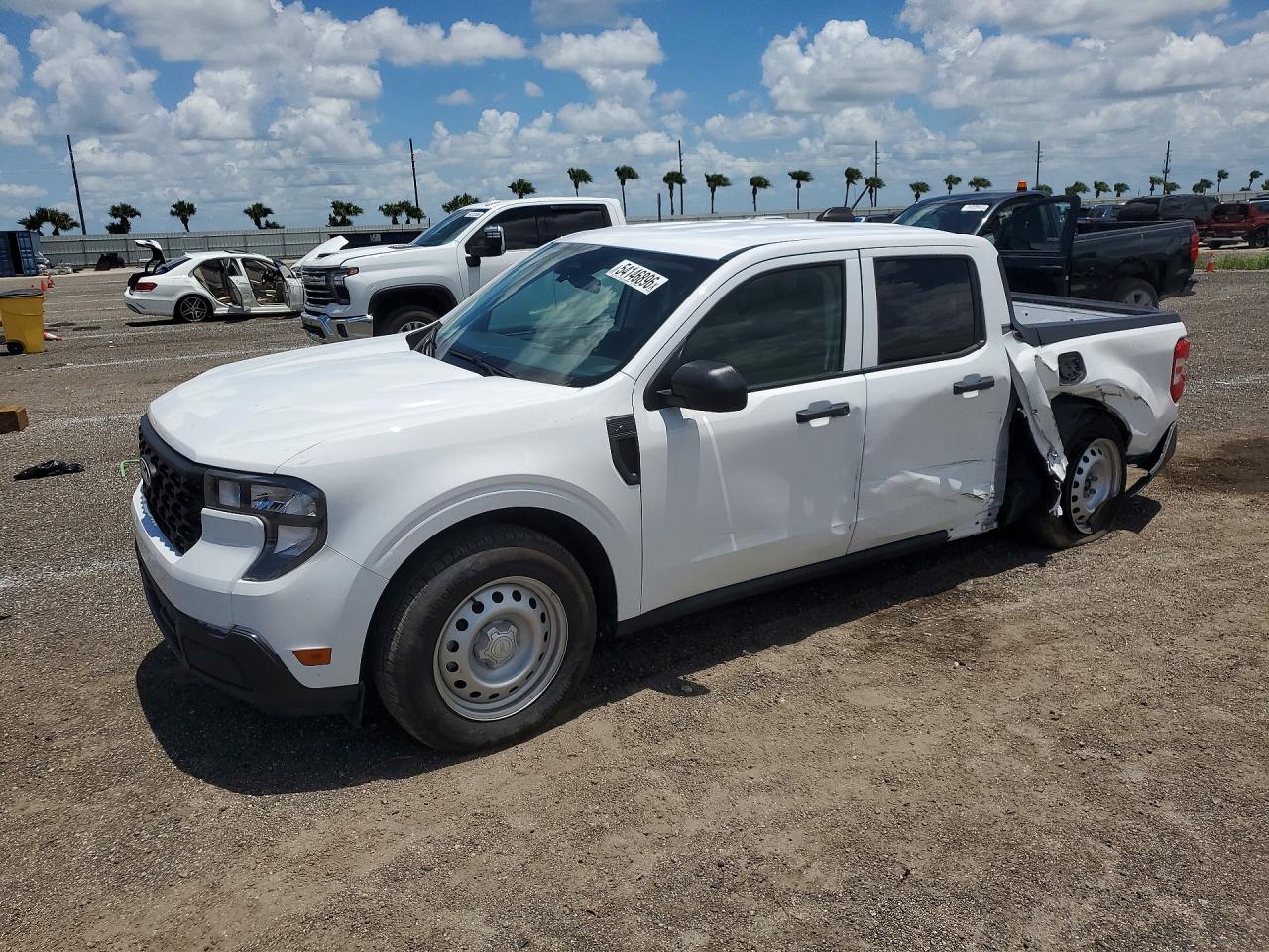 Salvage Ford Maverick Image