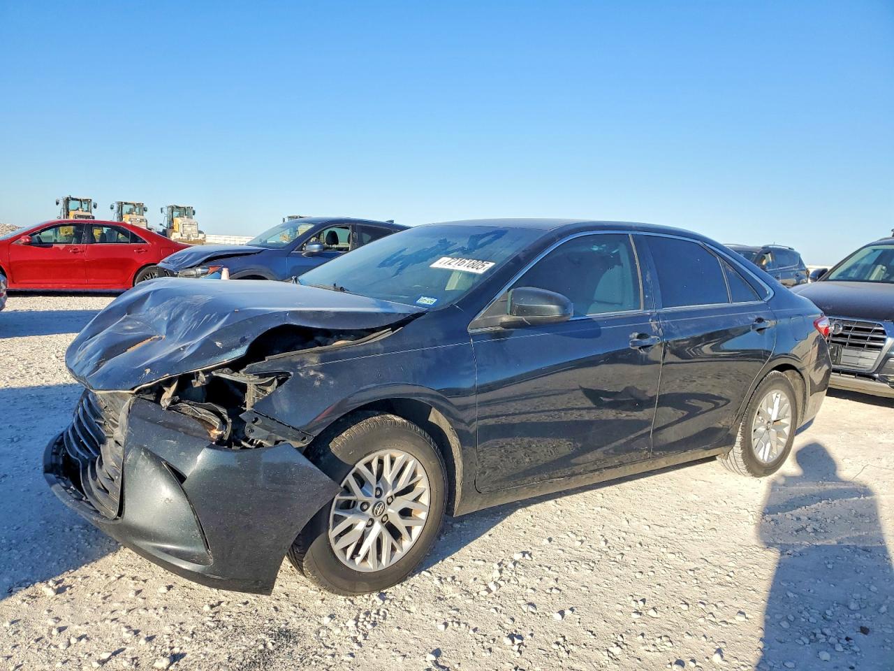 Salvage Toyota Camry Image