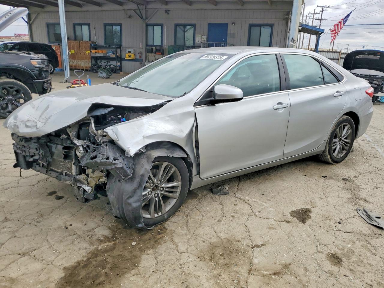 Salvage Toyota Camry Image