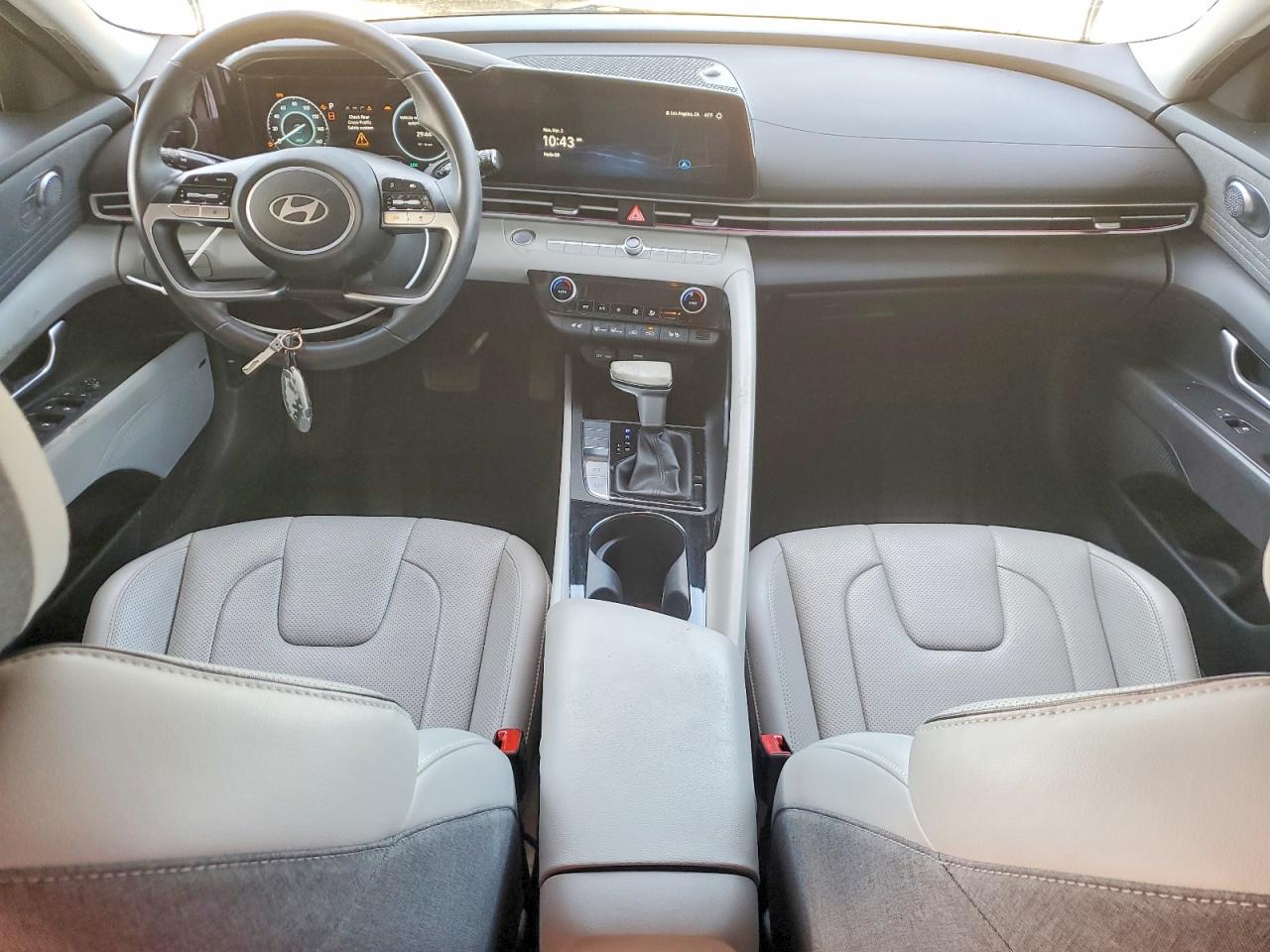 Hyundai ELANTRA Limited