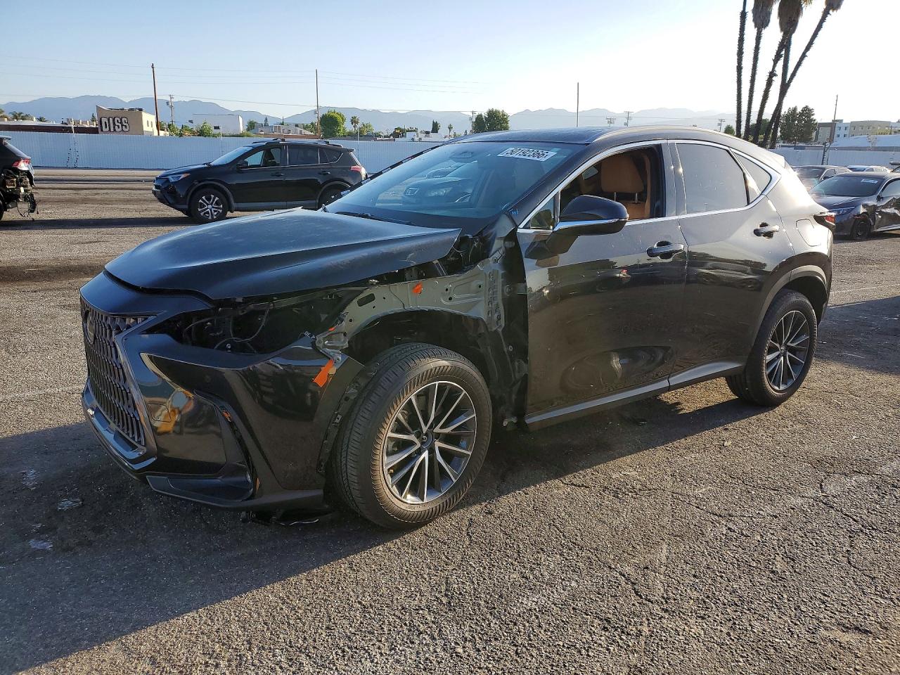 Salvage Lexus NX Image