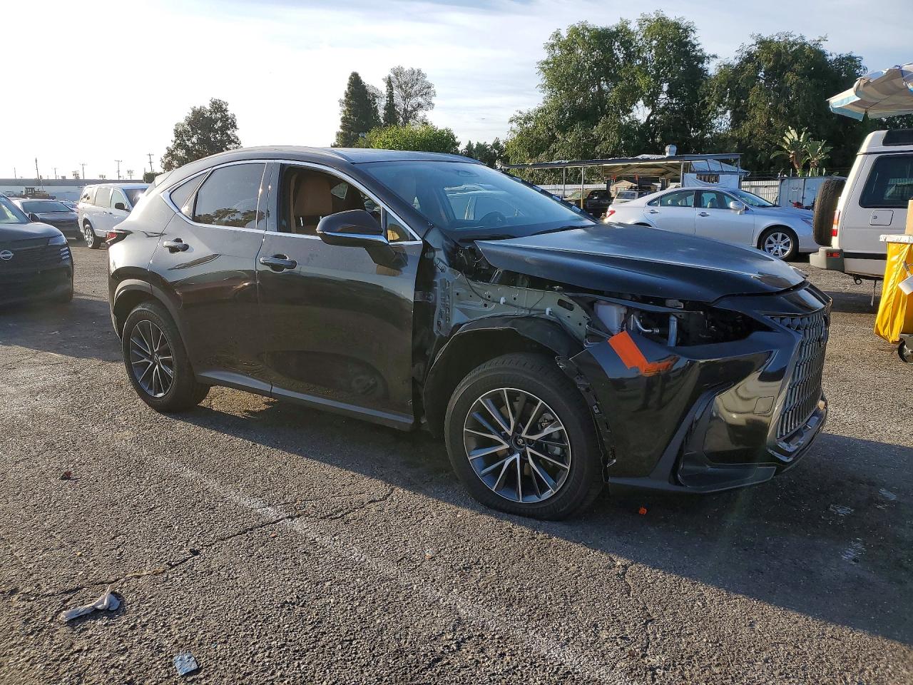 Lexus NX Premium