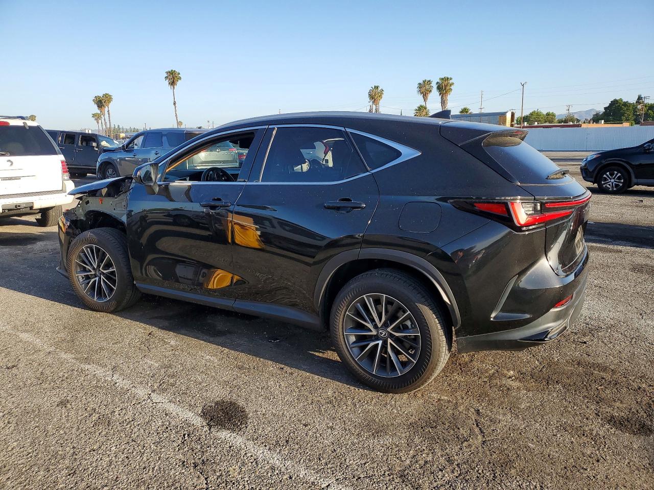Lexus NX Premium