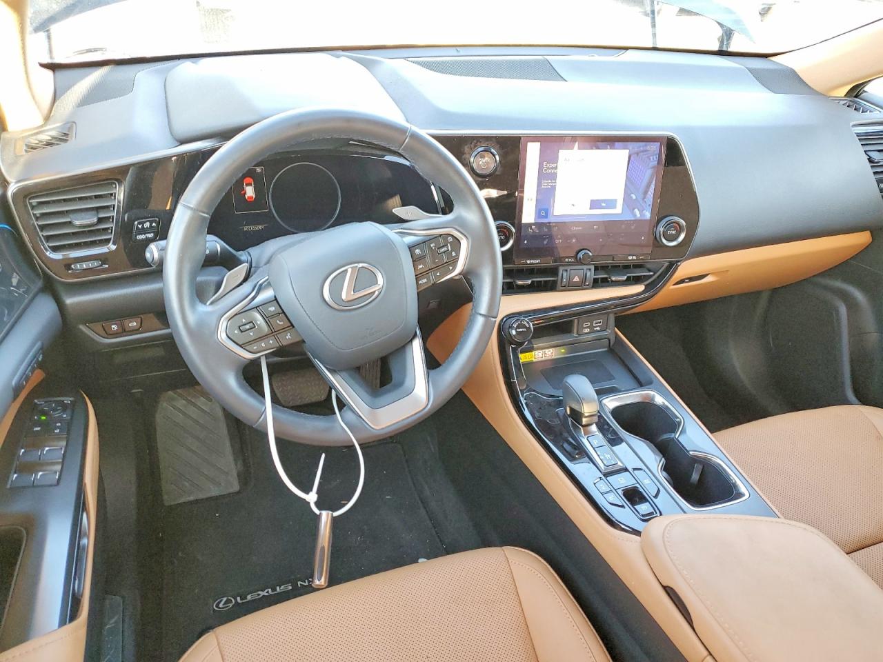 Lexus NX Premium