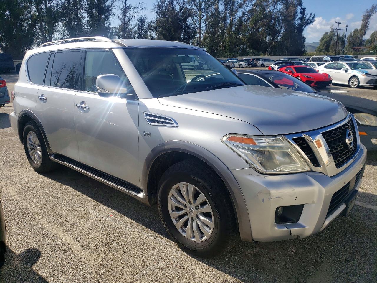 Nissan Armada Sv