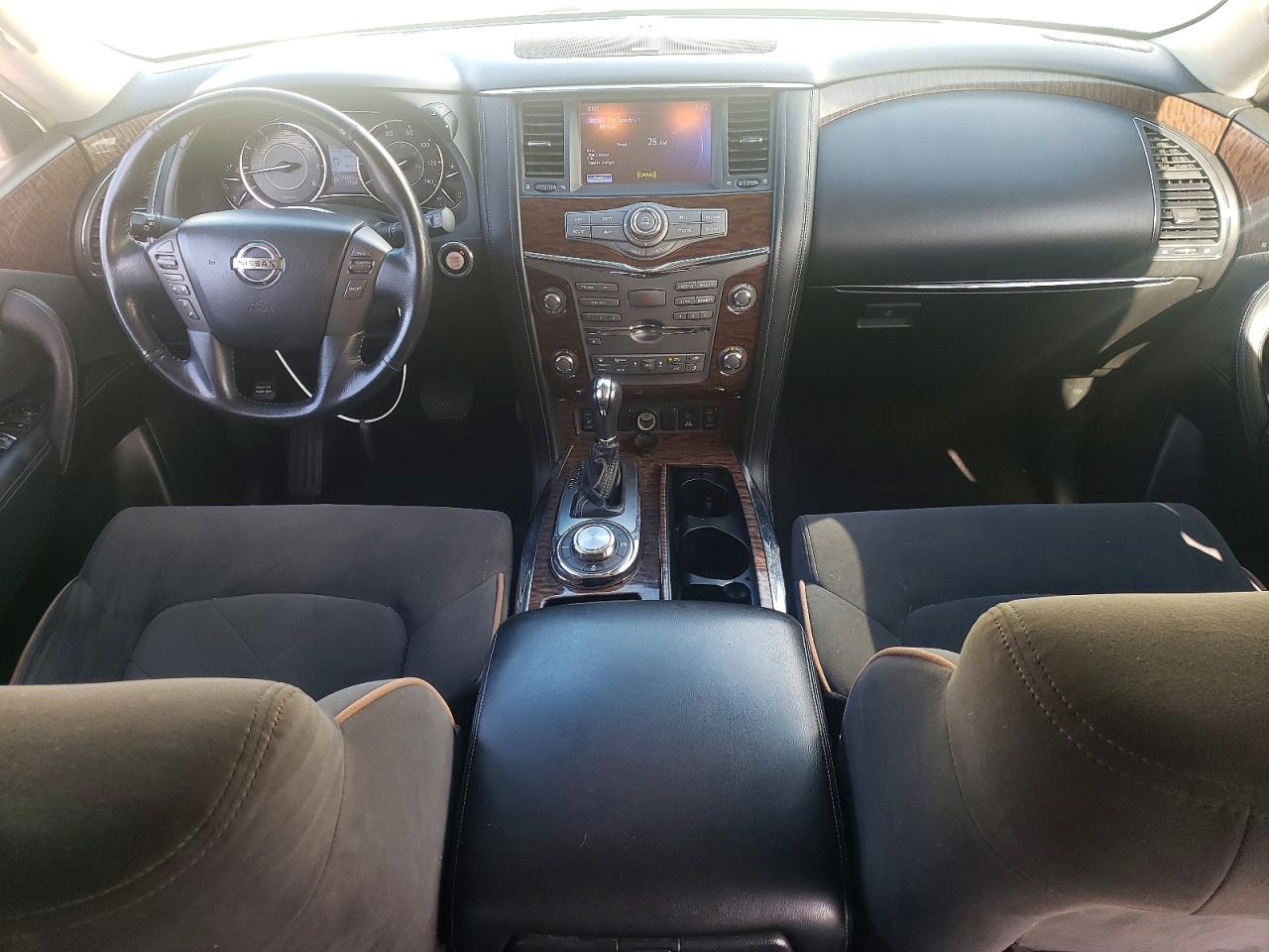 Nissan Armada Sv