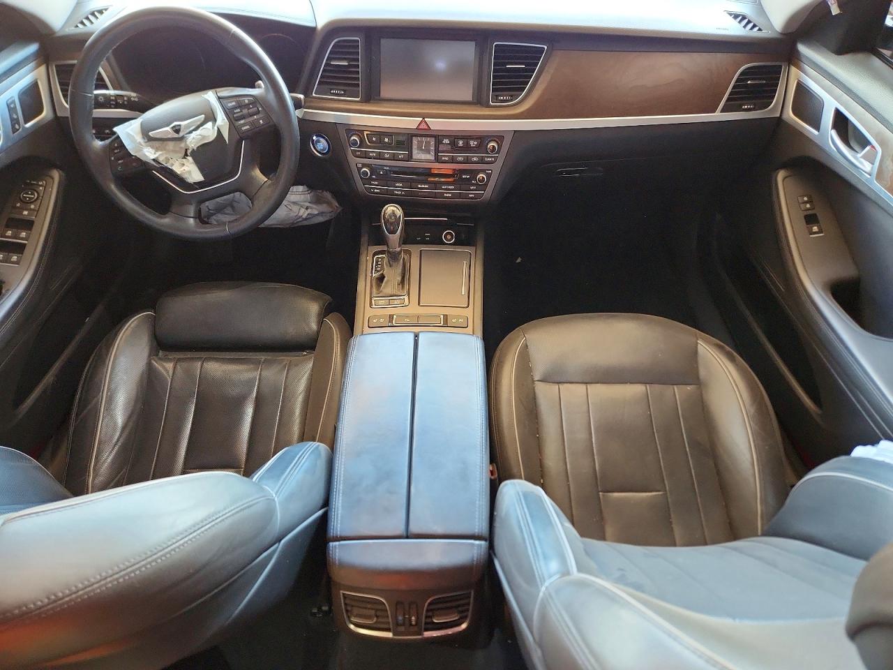 Hyundai Genesis 5.0l