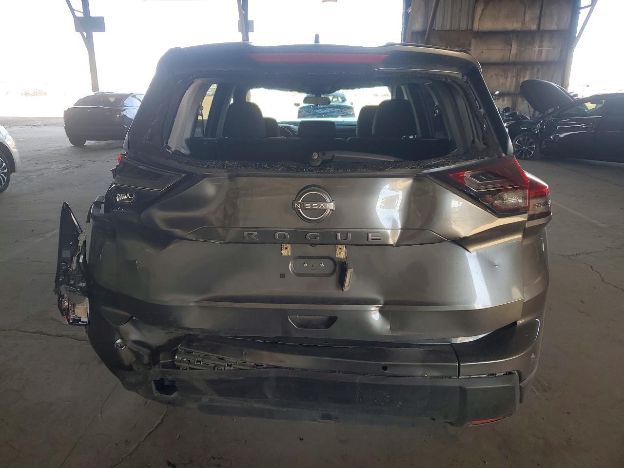 Nissan Rogue S