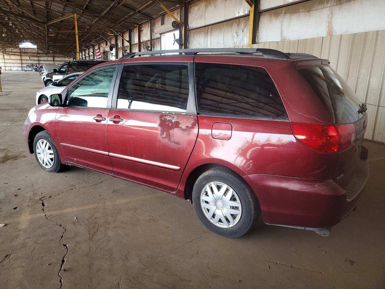 Toyota Sienna Le 8-passenger