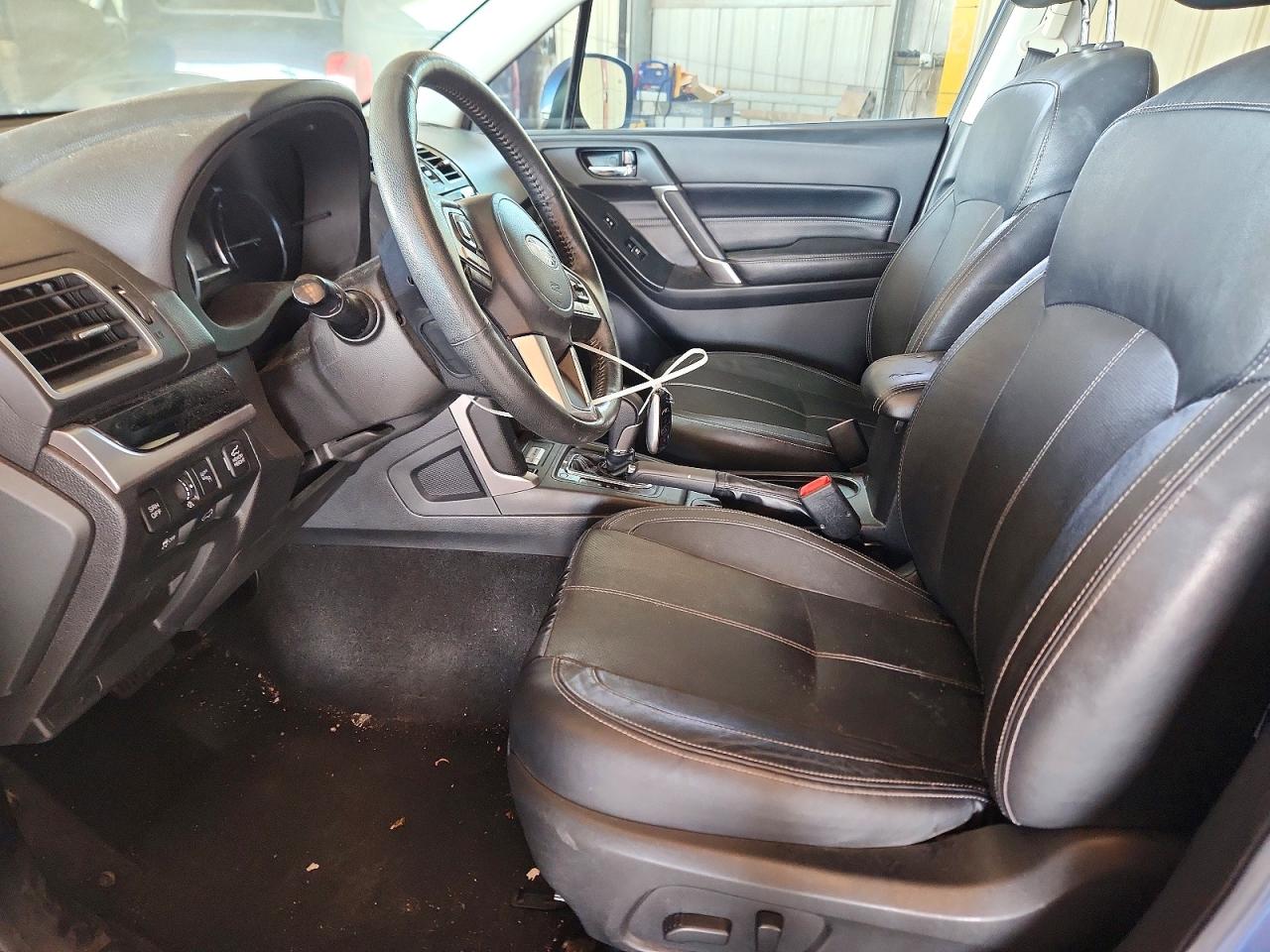 Subaru Forester 2.5i Touring