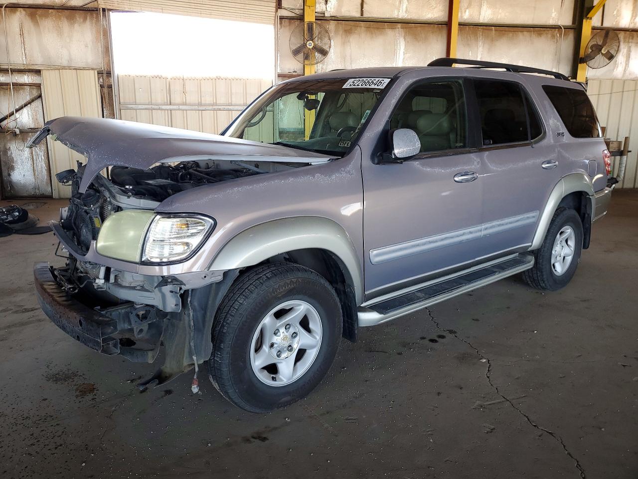 Salvage Toyota Sequoia Image