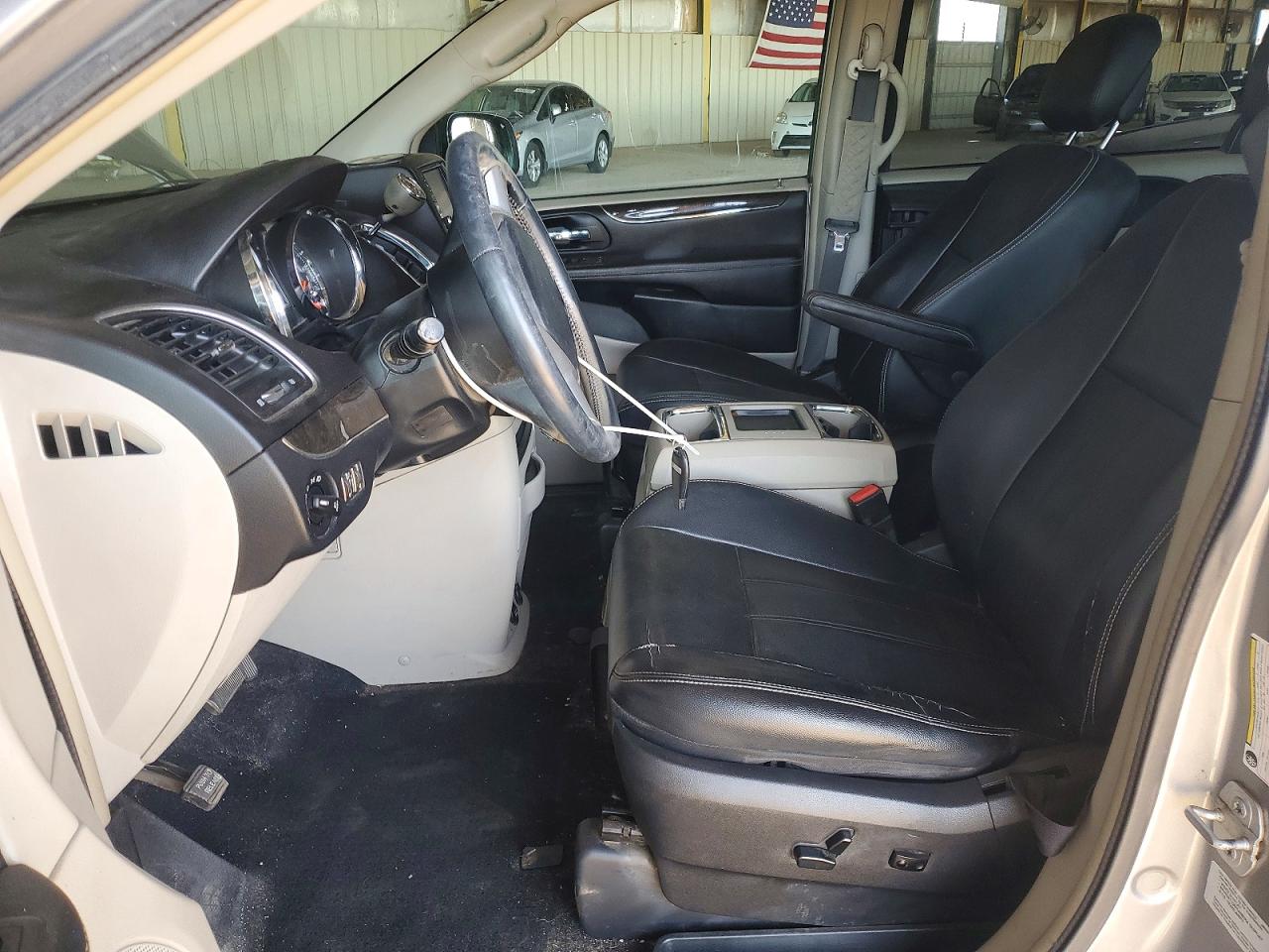 Chrysler Minivan Touring
