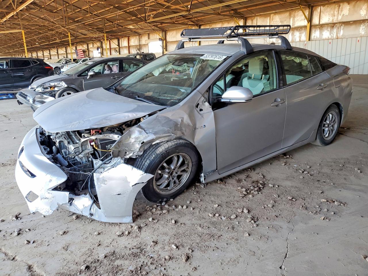 Salvage Toyota Prius Image