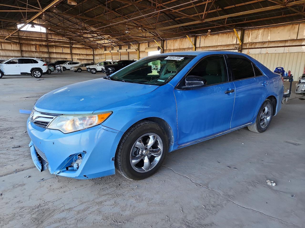 Salvage Toyota Camry Image
