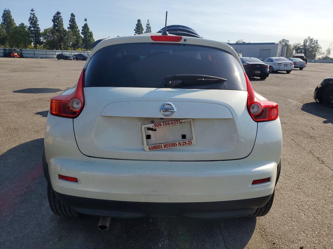 Nissan JUKE S