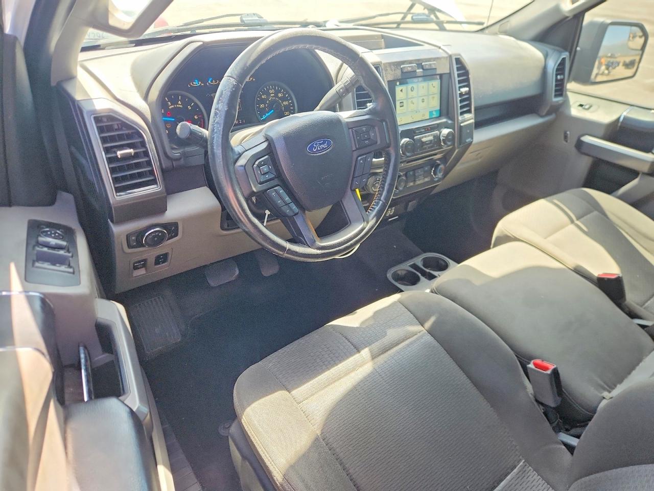 Ford F-150 Super Cab