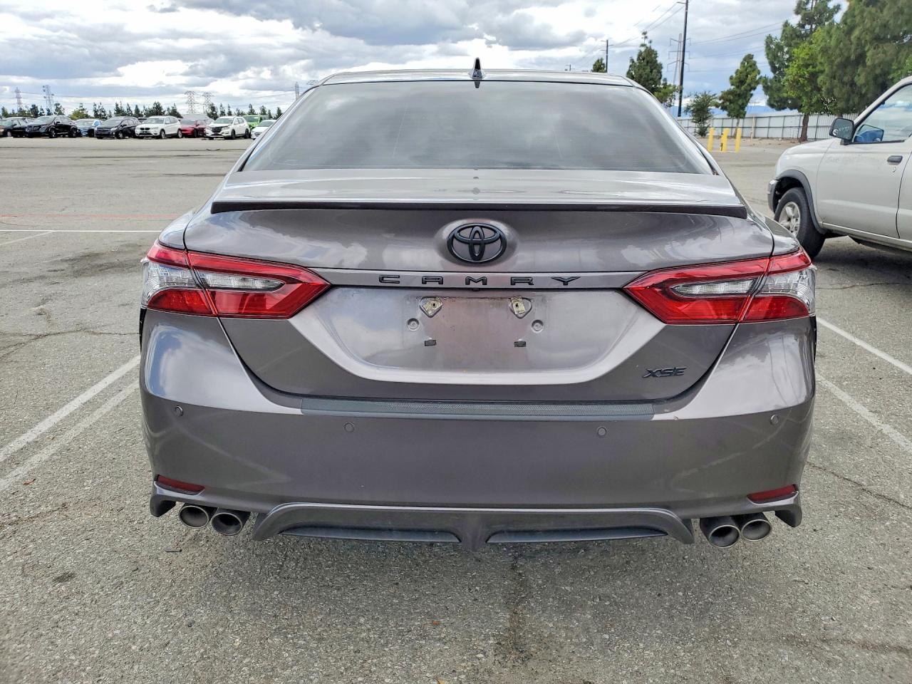 Toyota Camry Xse V6