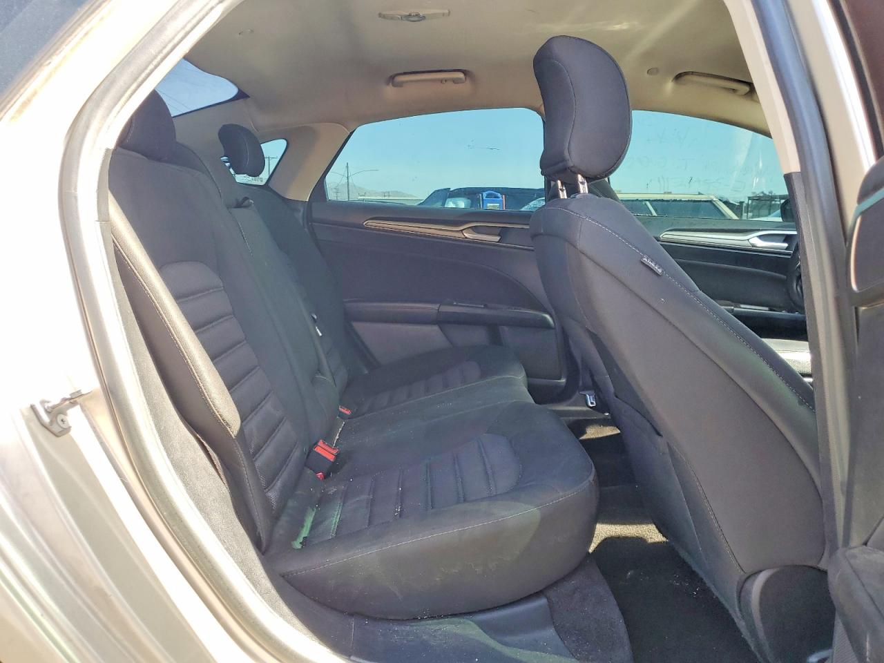 Ford Fusion Se Hybrid