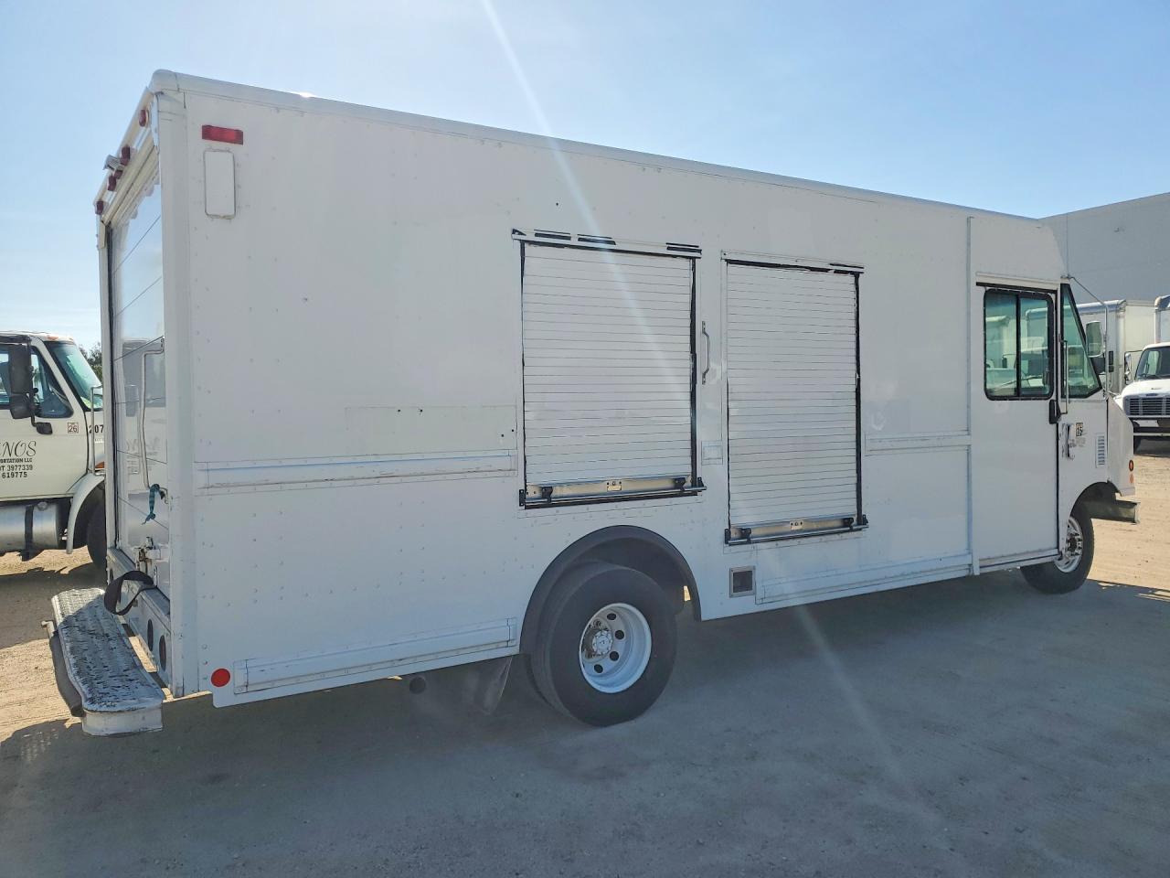 Ford E-450