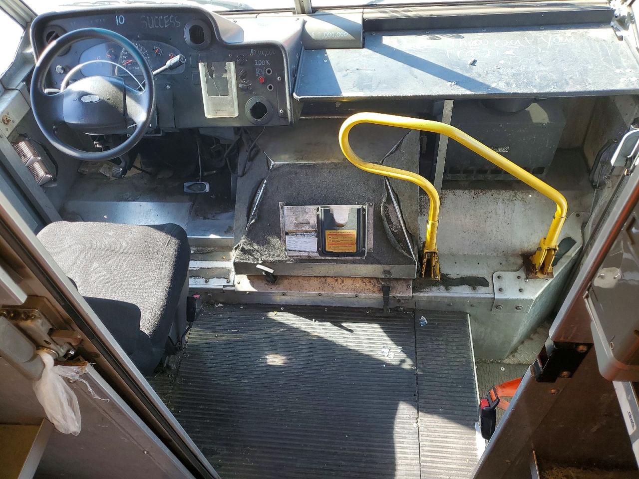 Ford E-450