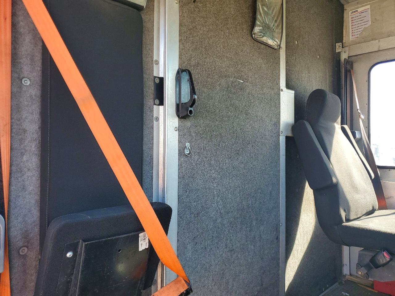 Ford E-450