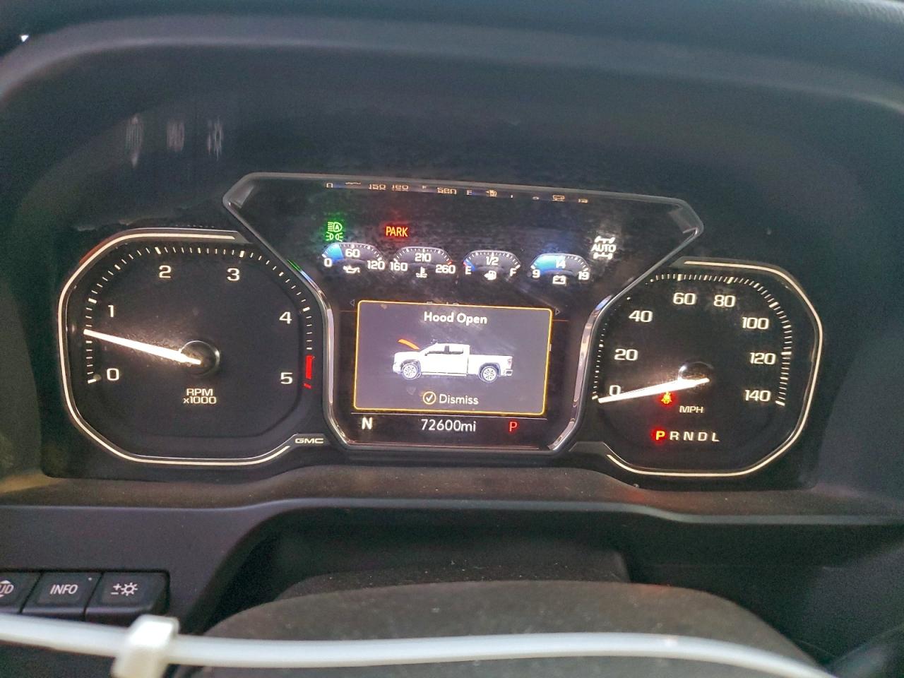 GMC Sierra K2500 At4