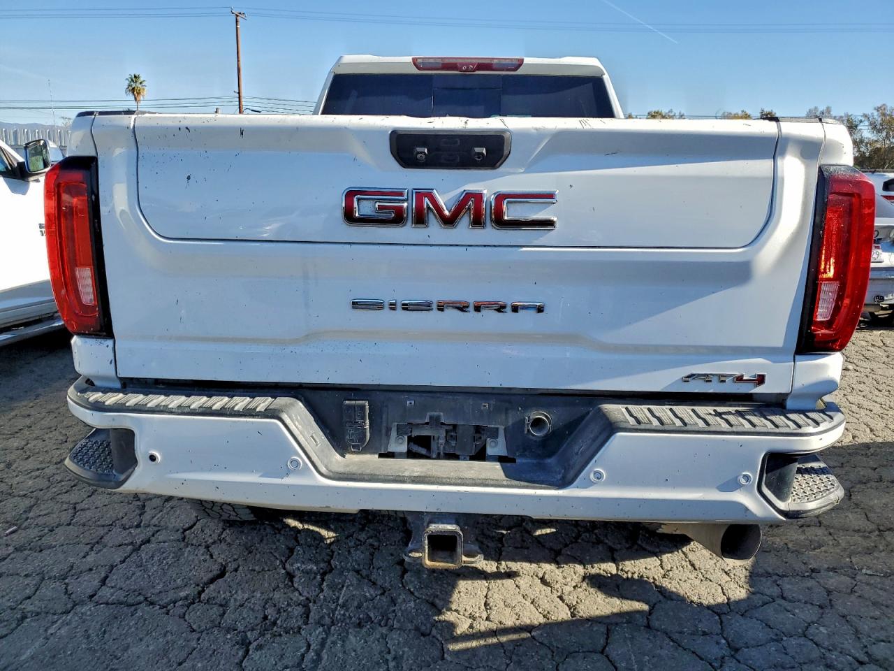 GMC Sierra K2500 At4